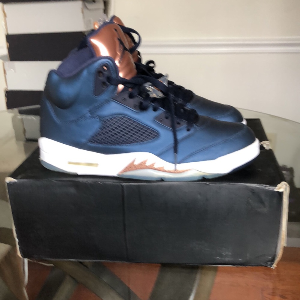Air Jordan - Picture 4 of 5